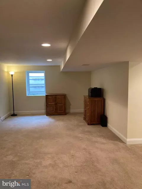Entry Way - 3914 Chichester Ave, Boothwyn, PA 19061 photo 3 of 3