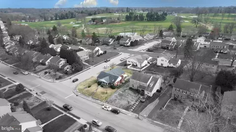 View/Area - 800 W Rolling Rd, Springfield, PA 19064 photo 1 of 1