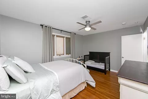 Bedroom - 800 W Rolling Rd, Springfield, PA 19064 photo 9 of 9