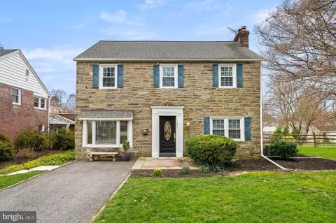 105 Pennock Pl, Media, PA 19063