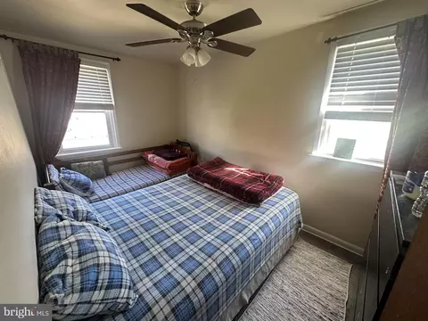Bedroom - 110 Ivy Ct, Upper Darby, PA 19082 photo 2 of 3