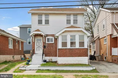 1210 4th Ave, Essington, PA 19029