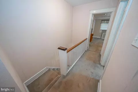 Entry Way - 202 Kent Rd, Upper Darby, PA 19082 photo 2 of 2