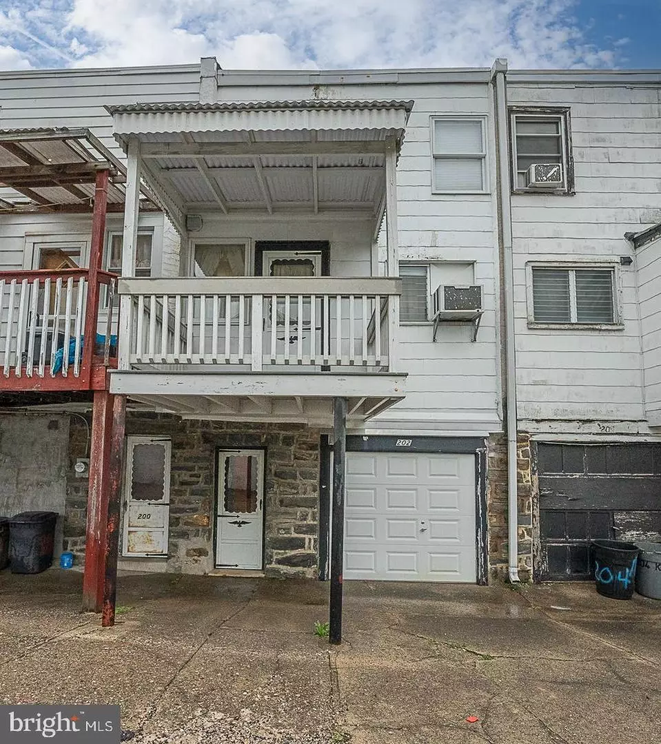 202 Kent Rd, Upper Darby, PA 19082 27 Photos Movoto