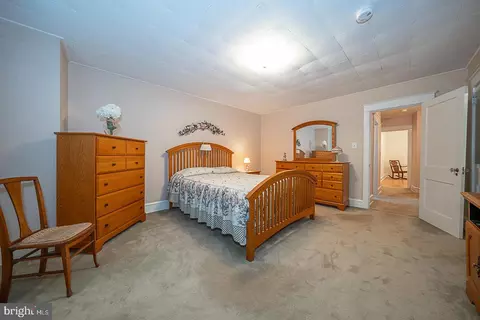 Bedroom - 202 Kent Rd, Upper Darby, PA 19082 photo 1 of 4