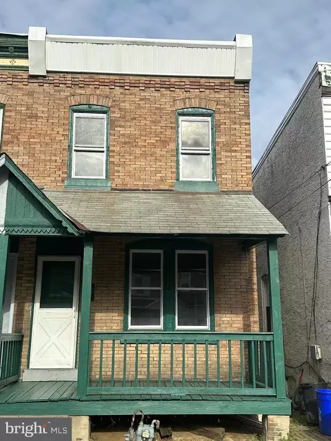 513 Parker St, Chester, PA 19013