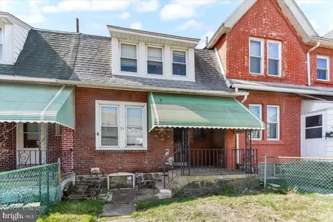 53 Spruce St, Marcus Hook, PA 19061