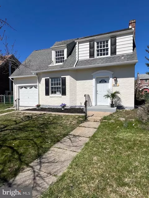 321 Aldan Ave, Aldan, PA 19018