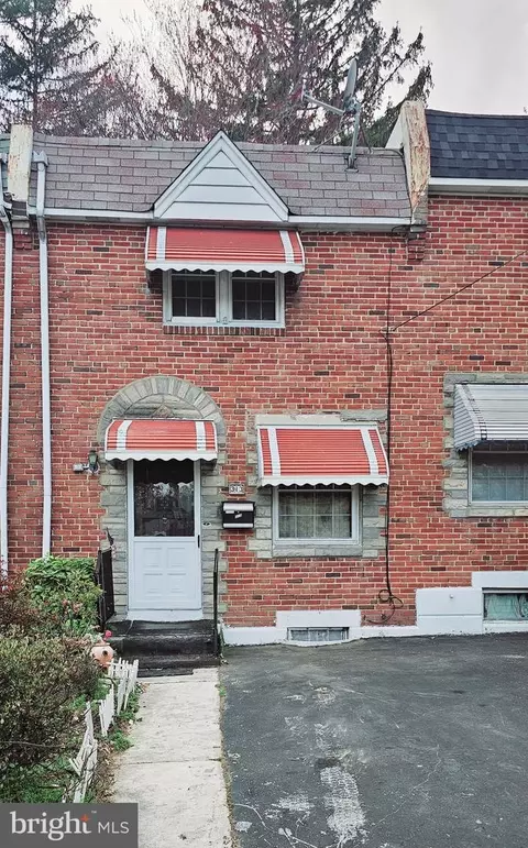 313 Rural Ave, Chester, PA 19013