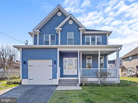 110 W Hinckley Ave, Ridley Park, PA 19078