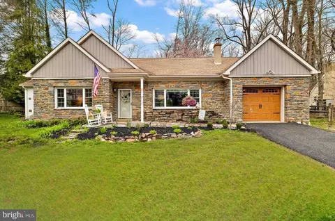 722 Beechwood Rd, Media, PA 19063