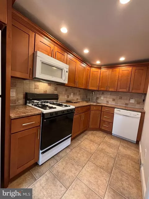 7805 Westview Ave, Upper Darby, PA 19082 photo 11