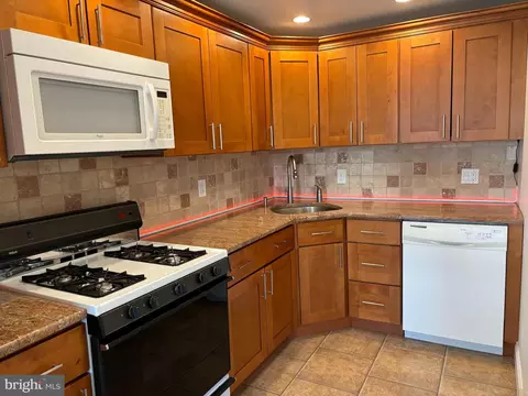 7805 Westview Ave, Upper Darby, PA 19082 photo 13