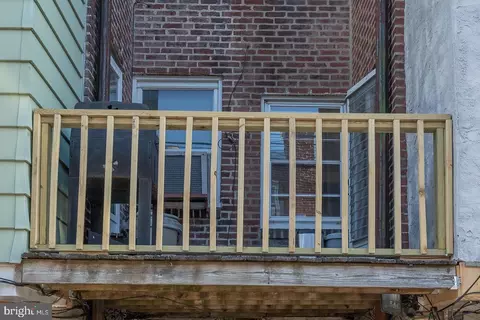 Exterior - 7252 Lamport Rd, Upper Darby, PA 19082 photo 5 of 8
