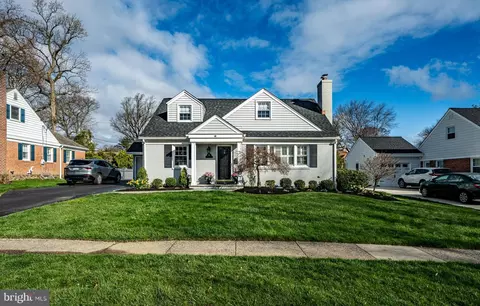 132 Rodney Cir, Bryn Mawr, PA 19010
