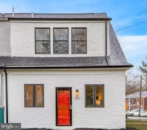 Exterior - 391 Morris Rd, Wayne, PA 19087 photo 2 of 4