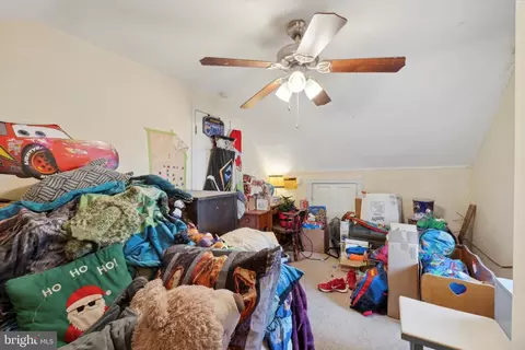 Bedroom - 2111 Ferncroft Ave, Boothwyn, PA 19061 photo 6 of 8