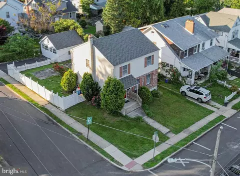 40 Maple Ave, Upper Darby, PA 19082