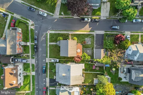 View/Area - 40 Maple Ave, Upper Darby, PA 19082 photo 2 of 6