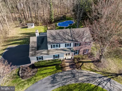 54 Concord Creek Rd, Glen Mills, PA 19342