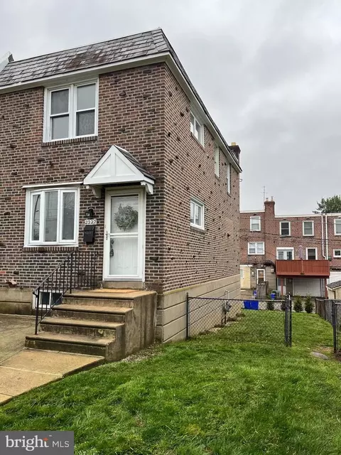 2222 Dermond Ave, Upper Darby, PA 19082