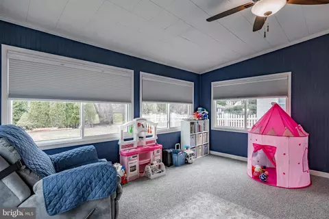 Bedroom - 334 E Thomson Ave, Springfield, PA 19064 photo 1 of 7