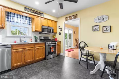 Kitchen - 2625 Valley Frg, Boothwyn, PA 19061 photo 2 of 2