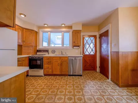 Kitchen - 217 S Lynn Blvd, Upper Darby, PA 19082 photo 1 of 3