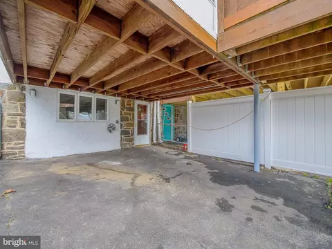 Exterior - 217 S Lynn Blvd, Upper Darby, PA 19082 photo 13 of 15