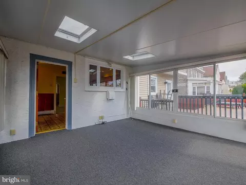 Exterior - 217 S Lynn Blvd, Upper Darby, PA 19082 photo 7 of 15