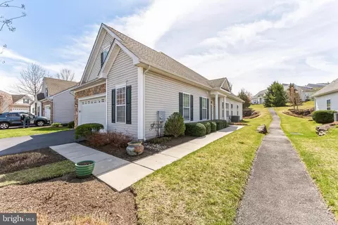 1641 Parkview Ct, Boothwyn, PA 19061