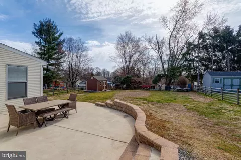 Exterior - 2539 E Colonial Dr, Boothwyn, PA 19061 photo 5 of 11