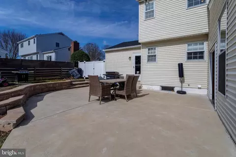 Exterior - 2539 E Colonial Dr, Boothwyn, PA 19061 photo 7 of 11