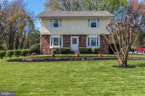 754 E Haverford Rd, Bryn Mawr, PA 19010