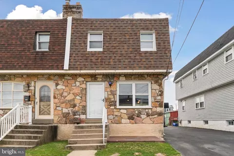 58 N Diamond St, Clifton Heights, PA 19018