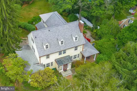 Exterior - 408 Audubon Ave, Wayne, PA 19087 photo 2 of 11