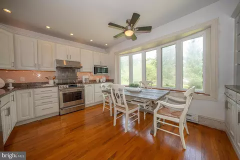 Kitchen - 408 Audubon Ave, Wayne, PA 19087 photo 1 of 3