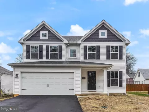 300 Beech Rd, Wallingford, PA 19086