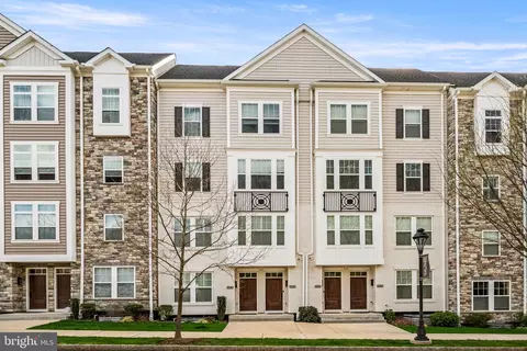 207 Charles Ellis Dr, Newtown Square, PA 19073