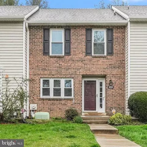 4004 Fox Pointe Ct, Glen Mills, PA 19342