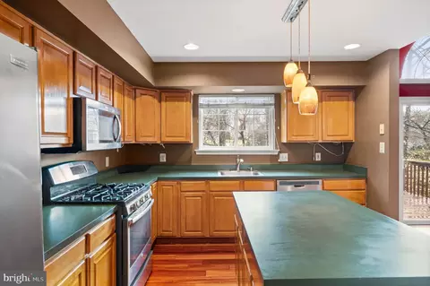 Kitchen - 1 Victory, Ogden, PA 19061 photo 4 of 4