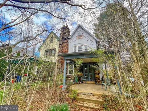 2803 Haverford Rd, Ardmore, PA 19003