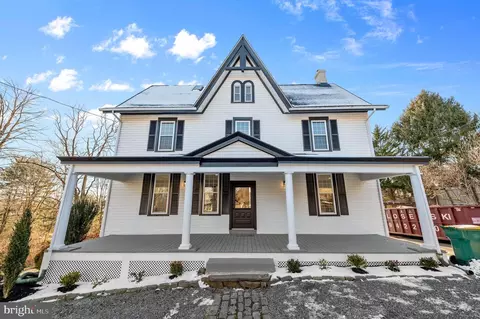 780 Concord Rd, Glen Mills, PA 19342