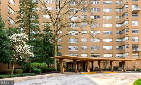 1030 E Lancaster Ave #828, Bryn Mawr, PA 19010
