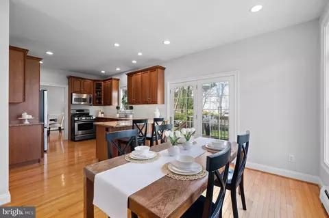 Kitchen - 54 Oakford Rd, Wayne, PA 19087 photo 1 of 4