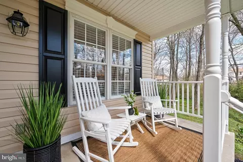 Exterior - 54 Oakford Rd, Wayne, PA 19087 photo 6 of 10