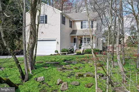 Exterior - 54 Oakford Rd, Wayne, PA 19087 photo 2 of 10