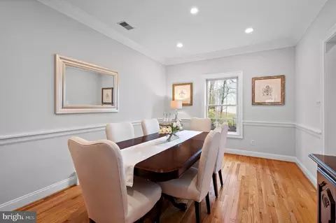 Dining - 54 Oakford Rd, Wayne, PA 19087 photo 2 of 3