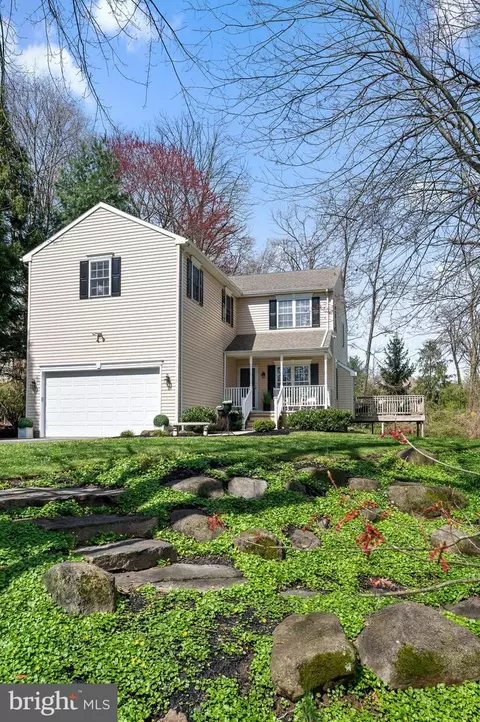 Exterior - 54 Oakford Rd, Wayne, PA 19087 photo 5 of 10