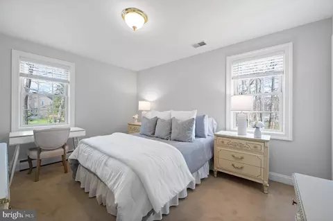 Bedroom - 54 Oakford Rd, Wayne, PA 19087 photo 4 of 7